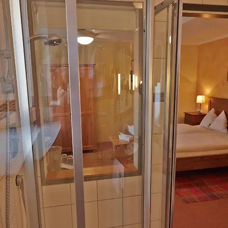 Restaurant Itzlinger Hof Hotel 3*