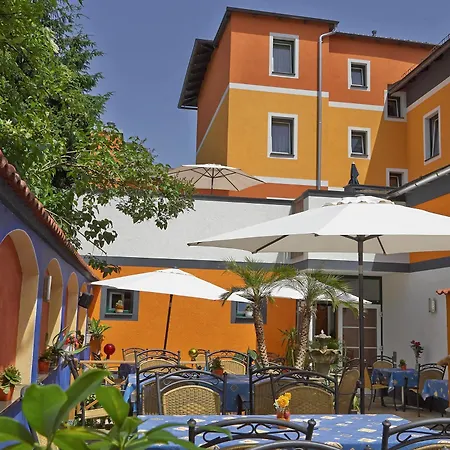 Restaurant Itzlinger Hof 호텔 3*